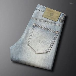 Herr jeans italiensk stil mode män retro tvättade blå elastisk smal fit rippad vintage byxor designer denim byxor hombre