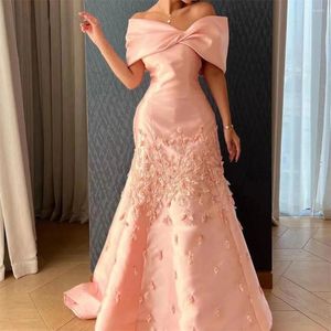 Partykleider Erröten rosa Chiffon Abendkleid Spitzen Applikat Meerjungfrau Kleid sexy trägerlose formelle Up Promkleider