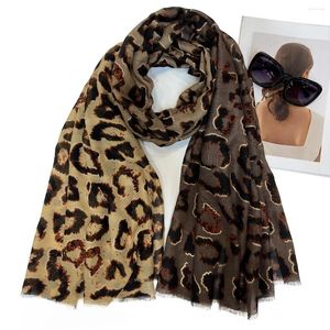 Schals ein Frauen -Leopardenmuster Bronzing Mode -Schal vielseitiger lässig für das tägliche Leben geeignet