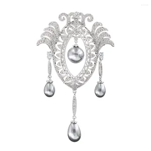 Brosches Crystal Cubic Zirconia Pearl Classic Dangle Brooch Broach Pin Pendant Women smycken Tillbehör XR02218