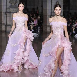 Ny ankomst Pink High Side Slit Evening Dresses Off Shoulder Ruffles With Sequined Evening Party Gown Sweep Train Prom Dress