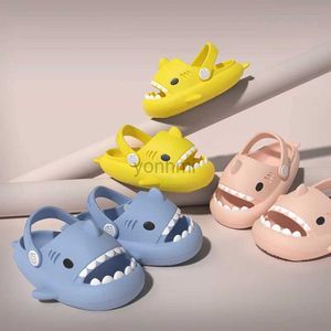 Tallare Summer Shark Slippers For Children Cold Slipers Inomhus icke-halk mjuk botten Komfort söt baby hålskor pojkar flickor hem glider 240408