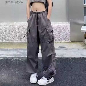 Dżinsy damskie Y2K Women Strtwear Spodnie Koreańskie harajuku swobodne solidne workowate proste spodnie mody szerokie kieszenie na nogi joggery spodnie Y240408