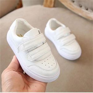 Sneakers w02 barnskor vår höst barn små vita skor läder andas pojkar flickor casual skor student