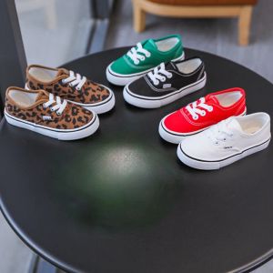 Sneakers New Autumn Canvas Shoes Leopard Sneakers Children Classical Lace Up Shoes Big Kid Sport Shoe School Shoes for Teen Girls E06235