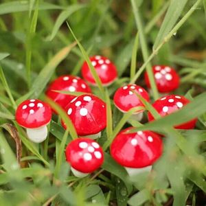 Garden Decorations 10Pcs/Set 2cm Mini Mushroom Miniatures Artificial Fairy Moss Resin Crafts Stakes Craft For Home Supply