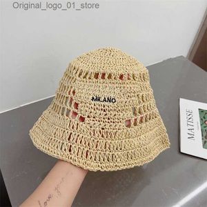 Wide Brim Hats Bucket Luxury Designer Sunny Straw Hat Handmade With Embroidered Letters Suitable For Summer Casual Beach Travel Q240408