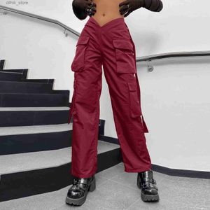 Women's Jeans Y2K pocket womens cargo pants straight oversized long pants Harajuku retro 90S fashionable low waisted mens wide leg pocket jeans Y240408