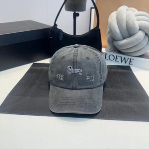 Männer Designer Baseball Cap Sommer Mode Sun Hut Frauen lässig Entenzunge Cap Koreanische Version des britischen Stils Hochqualität Sehr schöne 6 Farben erhältlich