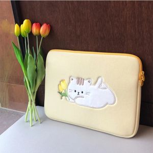 ins猫かわいい黄色のラップトップスリーブバッグ11 13 14 15 156インチPCケースカバーエアプロ網膜ノートブックコンピューター女性240408