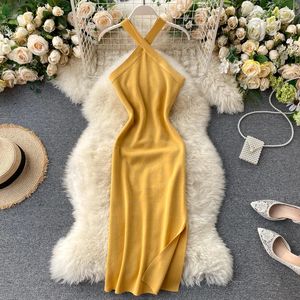 Seksowna kantar z dzianiny na ramię splirzona sukienka szykowna crisscross backless na plaży moda mody vestido elastyczna szata Y2K 240408