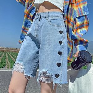Frauen Jeans perforierte Jeansshorts für Sommerhöfen 2024 Loose and Slimming Love Sticked gerade Beinviertelhosen