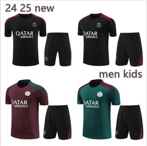 GIOST da pista 24 25 Parigi Abbigliamento sportivo Abito da allenamento corto Abito da calcio Kit Football Uniform 2024 2025 Psges Chandal Specide Sopravvissuto al maglione