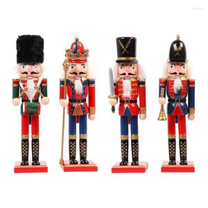 Party Decoration 2024 Christmas Nutcracker Ornaments Set Trä Nutknäppare Stående dekorationer för trädfigurer Puppet gåva