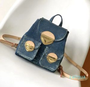 Branda de bolsas de ombro Designer feminino Filma Bolsa Crossbody Denim Produção de grande capacidade Bola ao ar livre Casual Versátil