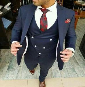 Granatowe garnitury ślubne dla mężczyzn Projektanci garniturów Slim Fit Street Smart Business Party Blazer 3 sztuki Men9265869