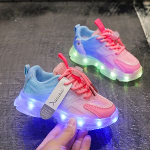 Sneakers New 2022 Children Shoes for Girl Colorful Led luminous with Light Kids Dance Light Up Sneakers Spring Warm Shoes for Boy Gifts