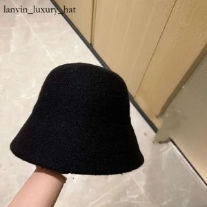 Chanells kapelusz czapki kubełko Trendy Modny projekt High End Sense Hats Knitte damskie czapka czapka ciepła moda kanał męski Cap Fisherman Cap 4553