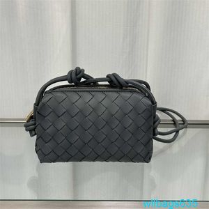 Luxury Leather Bag BottegVeneta Loop Bag Crossbody Divani New Small Square Bag Genuine Leather Woven Black Small Backpack Crossbody Phone Ba have logo HBFEQ9