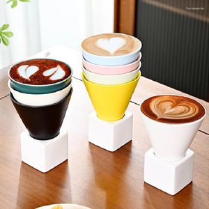 Muggar grov keramisk espresso kaffekopp kreativ mjölk te med bas retro konen ugn rött dricka