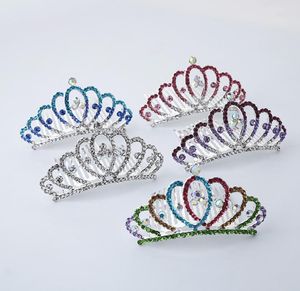 Kinder Haarkämme glänzende Edelsteinstrass -Kronen -Stirnband Cartoon Baby Girls Prinzessin Haarzubehör Kinder Tiaras Z02374087066