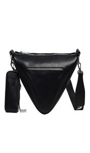 2022 Novo designer Triângulo de luxo Bolsas de ombro PU Bolsas de carteira Mulheres Bolsas Crossbody Bag Hobo Bolsa Totes Sacos