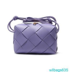 Bolsa de couro de luxo bottegveneta saco de loop crossbody corean korean springsummer novo bolsa quadrada pequena saco de couro genuíno tecido feminino saco de câmera v ter logotipo hb1v2s