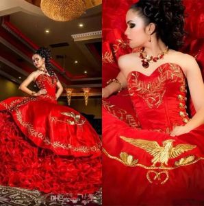 Abiti Vintage Sweetheart Red Red Gold Ball Abito da ballo Quinceanera Abiti in raso Ruffles Lace Sump Luton Lunghezza Vestitido de Festa Sweet 16