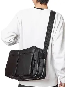 Bag 2024SS Japanese Style Classic Men Crossbody Overdimensionerade Fanny Pack Waterproof nylonduk Enkel axel Slingväskor