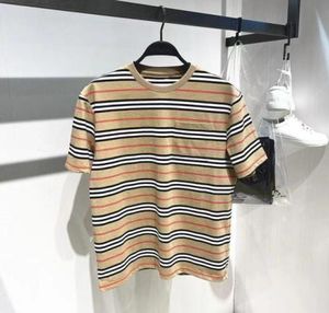 2022 Summer Mens Designer Grid Stripe T Shirt Casual Man Womens Tees with Letters Tryck Kort ärmar Top Sell Luxury Men Hip Hop 9921830