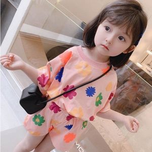 キッズ服の女の子セットホームベビートップショーツショーツ子供服スーツ青年幼児薄袖Tシャツパンツ衣装2ピースk5st＃