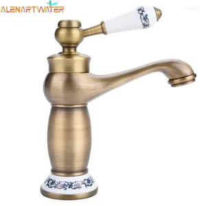 Banyo lavabo muslukları lüks havza banyo musluğu Avrupa retro tek saplı antika bronz soğuk ve su karıştırıcı musluk