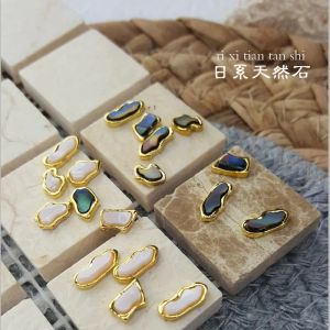 装飾50pcs/lot 3d不規則シェル合金金属自然石ネイルアートデコレーションサプライネイルAccesorios Jewelry Designs Charms