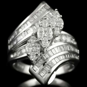 Cluster Rings FDLK Womens Fashion Natural White Rhinestone Irregular Wedding Engagement Band Ring Jewelry240408