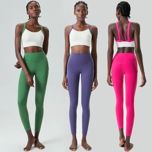 Mulheres duas peças Fitness Yoga Conjunto de alto impacto Pocket Gym Suit Rousable Round Running Sportswear Feminino Roupas de treino 240402