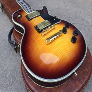 Niestandardowy sklep 1959 Flame Maple Top Vintage Sunburst Electric Gitara ciemnobrązowa strona Black Pickguard Gold Hardware 5 Ply BO6898907