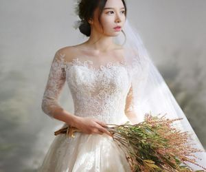 2021 Wedding Dress Lace Three Quarter Sleeves SweepBrush Train Crost Back ALine Princess Vintage Bride Dresses7474029