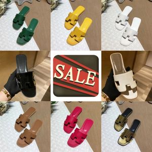 Kvinnors designer tofflor lichee mönster sommar platt botten bokstav sandal tofflare flip flops lyxig platt fast färgvinnor utomhus strand sandaler 36-42 euro