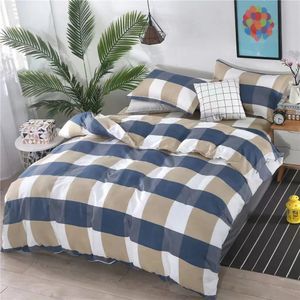 Conjunto de roupas de cama European simples Captina de colcha ampla e européia Casa de travesseiro confortável 240325