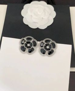 NEW luxury rose flower designer stud earrings womens girls nice charm bling pearl letters elegant sweet flowers black pink earings earring ear rings jewelry