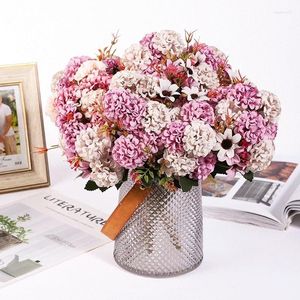 Dekoracyjne kwiaty Symulacja jedwabna różowy tenis stołowy chryzantema bukiet dekoracja salonu sztuczny kwiat zielony rośliny kwiaciarnia