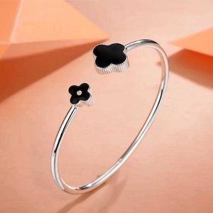 VAC bracelet Silver Bracelet 999 Pure Silver Female Clover Foot Silver Bracelet Open Silver Bracelet Silver Bracelet Wrist Jewelry Engraving