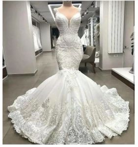 드레스 2022 고급 독특한 레이스 인어 웨딩 드레스 아랍어 아랍어 두바이 구슬 신부 가운 맞춤형 로브 드 마리에 2022 Vesti