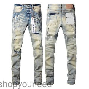 Lila varumärke jeans amerikanska high street målade och slitna outpkkv