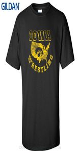 Tanda a maniche corte in cotone a manica corta di sconto intero Iowa USA Wrestling Hawkeyes University of Iowa T shirt7884530