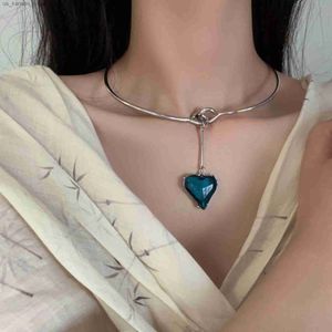 Pendant Necklaces Blue Rhinestone Love Heart Collar Pendant Necklace for Women Romantic Sweet Cool Aesthetics Clavicle Chain Luxury Trendy JewelW5VN