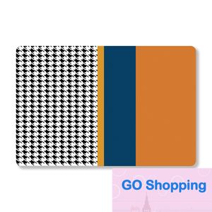 Wholesale Orange Geometric Short Plush Printed Mat Bathroom Absorbent Non-Slip Carpet Mats