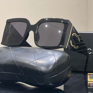 Óculos de sol de tamanho grande os óculos de sol para mulheres óculos de luxo de luxo de luxo de vidro de vidro de vidro de vidro de verão Goggle Adumbral Moda Sunglass 5 Cores Opcional