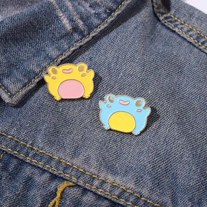 Soft Frog Alloy Enamel Brooch Cartoon Small Couple Friend Small Animal Badge Pin Lapel Backpack Jewelry Gift