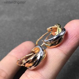 Top Grad Carter Original Designer -Ohrringe für Frauen Ring Farbgetrenne Wickelte Ohrringe modisch und mit originalem Markenlogo